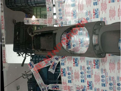 8N0863244 - ORTA KONSOL - Used Original