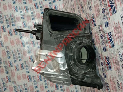 8W0133835AB - HAVA FİLTRE KUTUSU - Used Original
