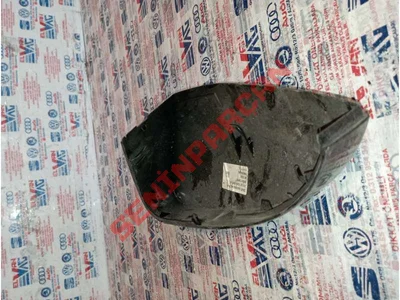 3V0857538A - AYNA KORUMA - Used Original