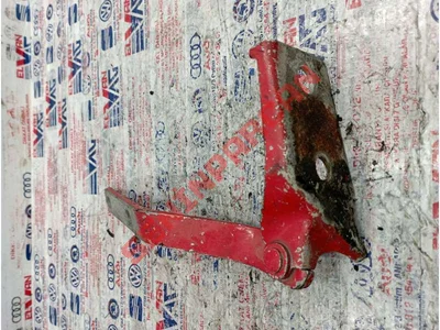 8N0823301 - KAPUT MENTESESI