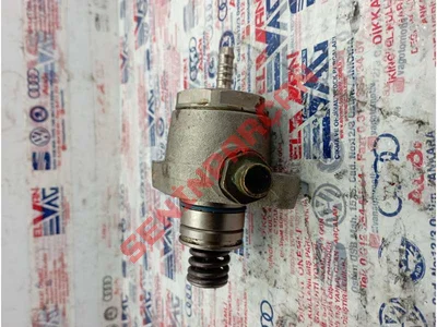 06L127025M - YAKIT POMPASI