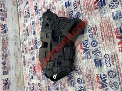 5TB837015A - KAPI KILIDI - Used Original