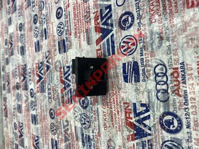 2K0959857B - ELEKTRİKLİ CAM OTOMATİĞİ - Used Original