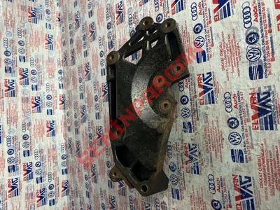 7M3199308 - KULAK - Used Original