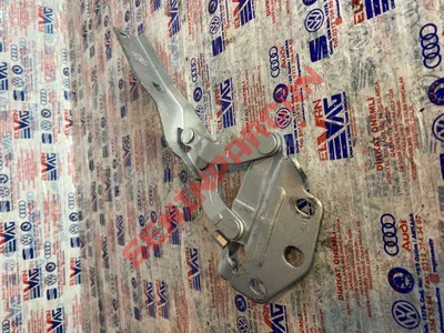 3AD823301 - KAPAK MENTEŞESI