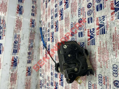 8J1837016C - KAPI KILIDI