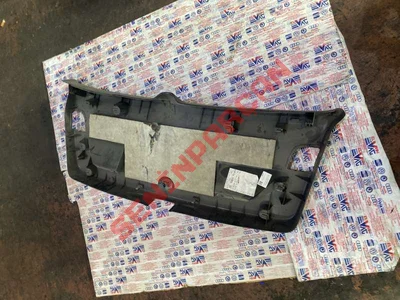 1K6867601D - BAGAJ KAPAĞI KAPLAMASI