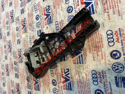 3C0837885G - KAPI KOLU BRAKETI - Used Original