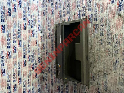 2H0857095D - TORPİDO GÖZÜ KAPAĞI