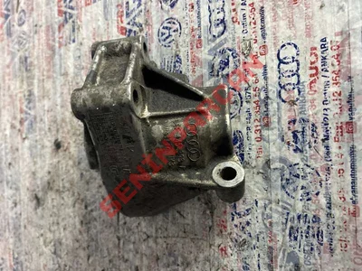 06E145393A - KANATLI POMPA IÇIN TUTUCU