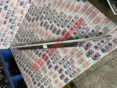 4L0853284A - SÜS ÇITASINA SAHIP CAM AĞIZ