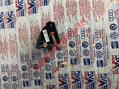 5C0959537 - RADYO VE TELEFON UZAKTAN