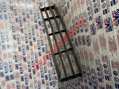 1Z0853667C - ÖN TAMPON IZGARASI - Used Original