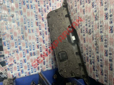 6N0867605C - BAGAJ KAPAĞI KAPLAMASI