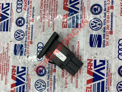 7L6919281 - PARK YARDIMI DÜĞMESI