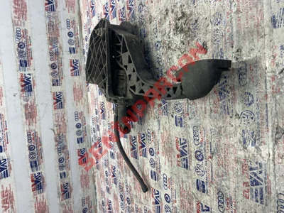 1K1721059EE - DEBRİYAJ PEDALI - Used Original