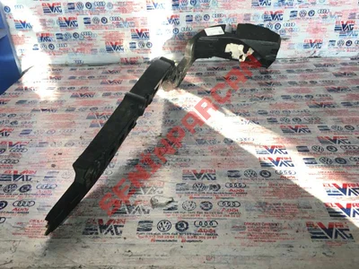 3AE807393 - TAMPON BRAKETI