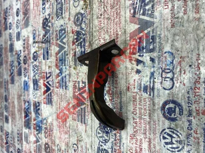 06F103685 - KILAVUZ PARCA