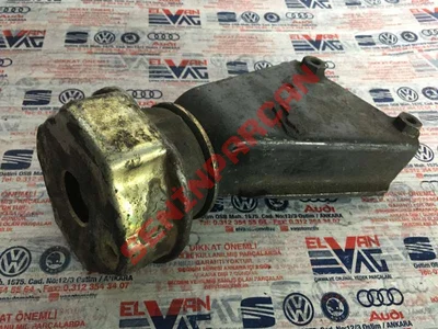 701199201D - TRAVERS TAKOZU