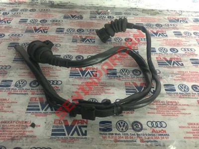 8D0971824D - KABLO KANALI - Used Original