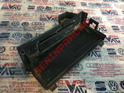 7703297188 - RÖLE KUTUSU - Used Original