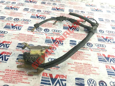 701971787AB - KABLO TUTUCU