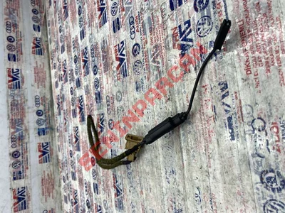 1J0972761 - TEMAS KILITLI YUVARLAK SOKET - Used Original