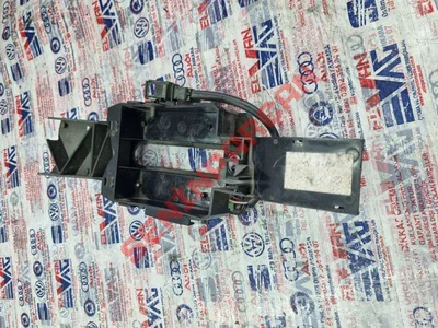 6N1713204 - KORUYUCU ŞERITLERE SAHIP