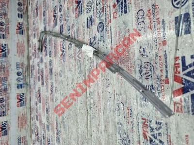 3C8853283 - BLENDAJ SÜS ÇITASI - Used Original