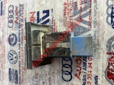 2H5959917E - YÜK BÖLMESİ AYDINLATMASI