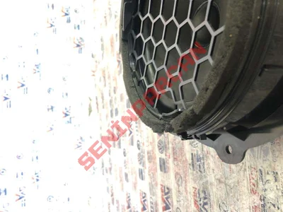 8V4035411 - HOPARLOR - Used Original