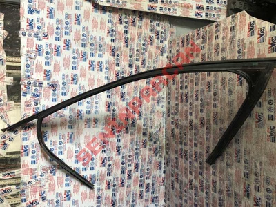 8V5837432 - CAM KILAVUZU - Used Original