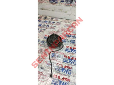 7P6201553A - YAKIT DOLUM KAPAĞI - Used Original