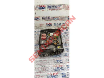 1K0937118 - SİGORTA KUTUSU - Used Original