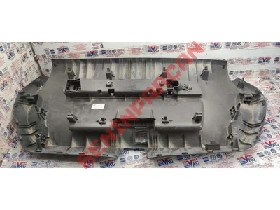 4G8867979A - BAGAJ KAPAĞI KAPLAMASI - Used Original