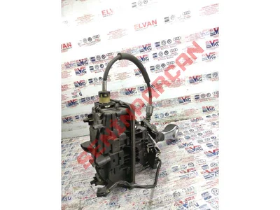 8K1713041AA - VİTES KOLUNUN DEĞİŞT. KAİDESİ - Used Original
