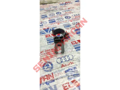 03L971845C - SOKET MUHAFAZASI TUTUCUSU