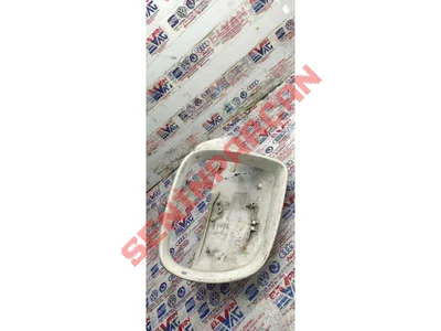 8R0857528 - AYNA KAPAĞI - Used Original
