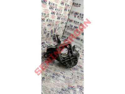 6R1723058 - PEDAL - Used Original