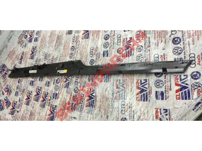 3G0867440 - KAPI DEKARASYONU SAĞ ÖN - Used Original