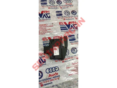 5JA953507D - DÖRTLÜ IKAZ LAMBASININ DÜĞMESI - Used Original