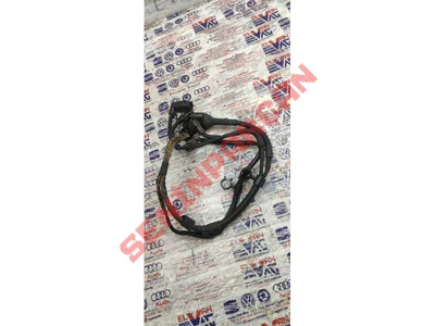 8J0971921 - KORUYUCU KAPAK