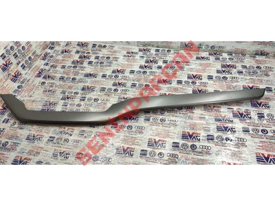 5E4853192 - ÖN GÖĞSÜN SÜS ÇITASI - Used Original