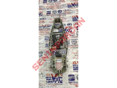 1T0839885 - KAPI KOLU BRAKETI