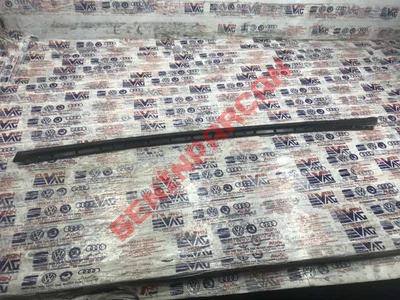 5E3854327 - SU TUTMA ÇITASI - Used Original