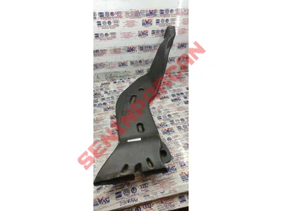 5Q0819805E - AYAK BÖLMESI HAVA ÇIKIŞ KANALI