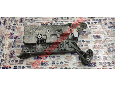 5Q0915321K - AKÜ KONSOLU - Used Original