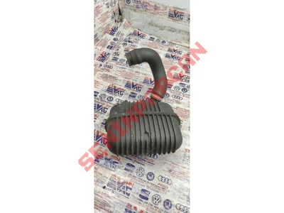 8E0129955B - YAKIT BORUSU