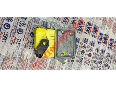 5Q0973374B - KABLO SOKETI