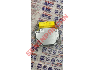 8P0959655C - STEUERGERAET AIRBAG - Used Original